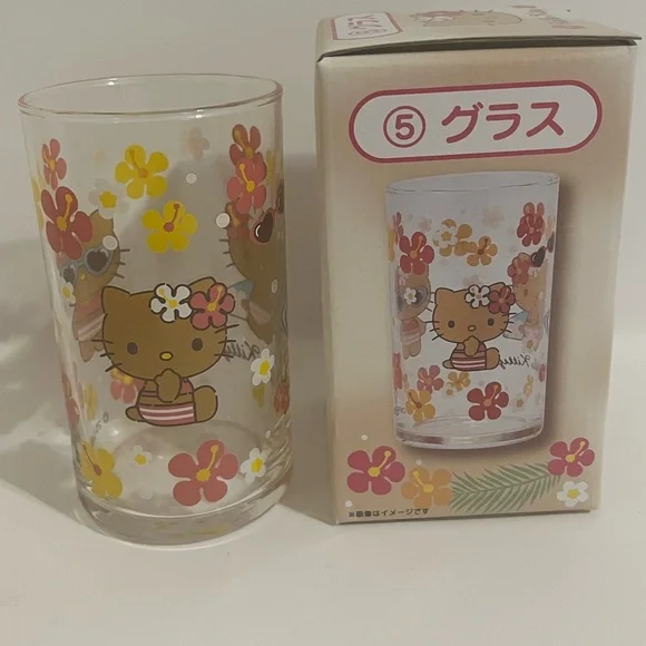 Hello Kitty Tan Kuji Glass Cup - Picture 3 of 6